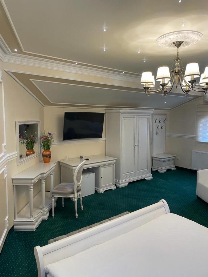 Hotel Parc Tecuci 외부 사진