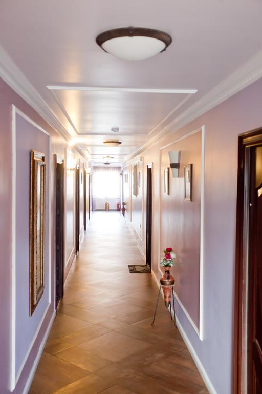 Hotel Parc Tecuci 외부 사진