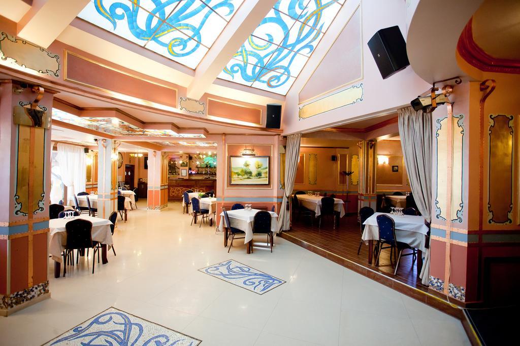 Hotel Parc Tecuci 외부 사진