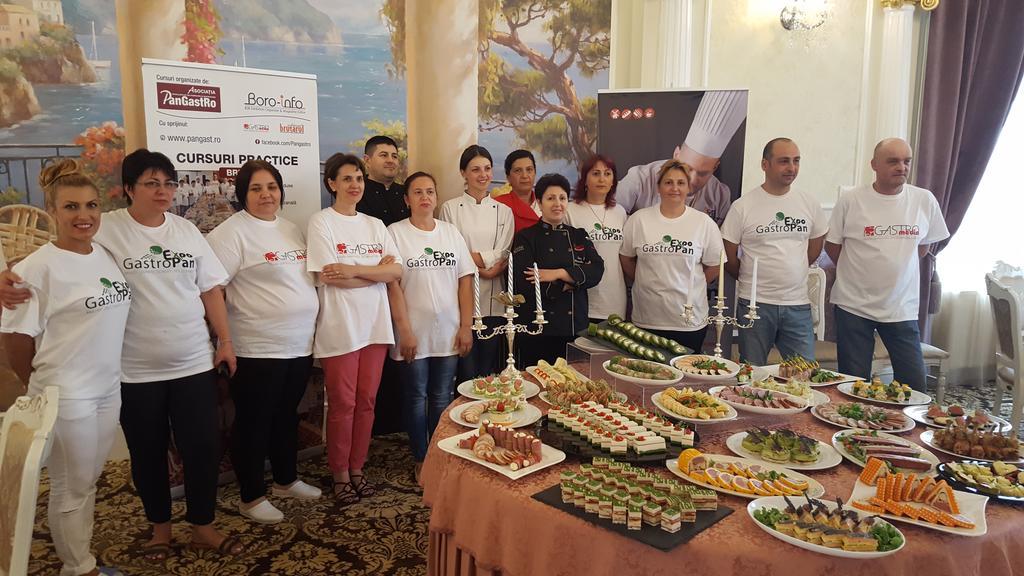 Hotel Parc Tecuci 외부 사진