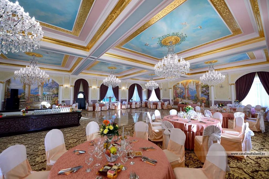 Hotel Parc Tecuci 외부 사진